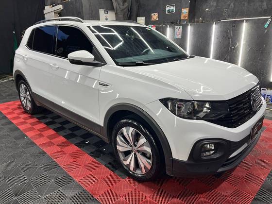 VOLKSWAGEN T-CROSS 1.0 200 TSI TOTAL FLEX COMFORTLINE AUTOMÁTICO